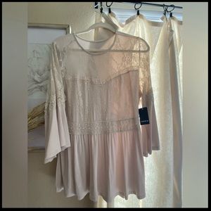 NWT TORRID CREAM PEASANT BLOUSE SZ 1X